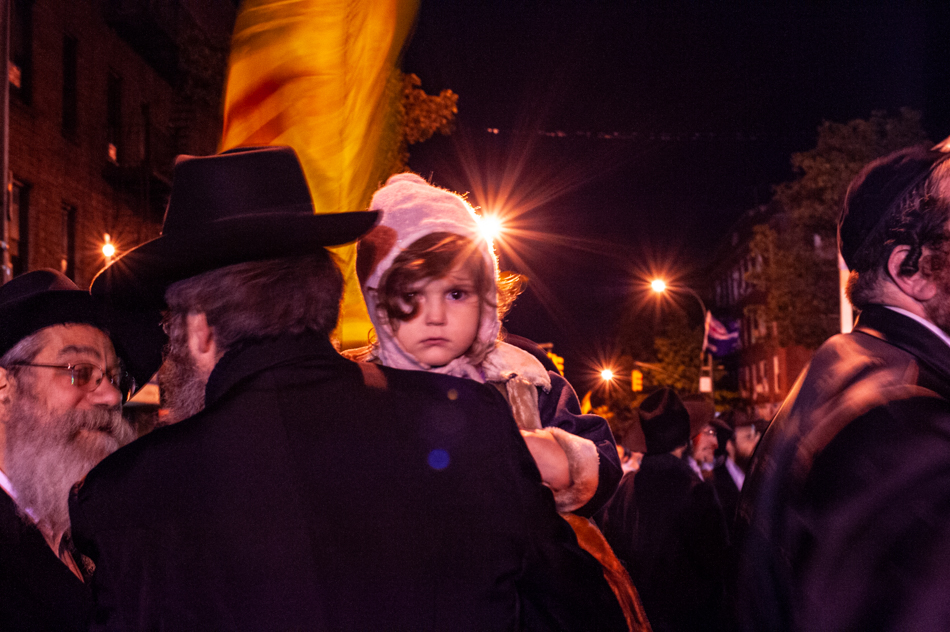 Chabad Lubavitch Sukkot Celebration in Crown Heights, Brooklyn, NY 2009 © 2021 Jason Houge, All Rights Reserved, LChaim_0003